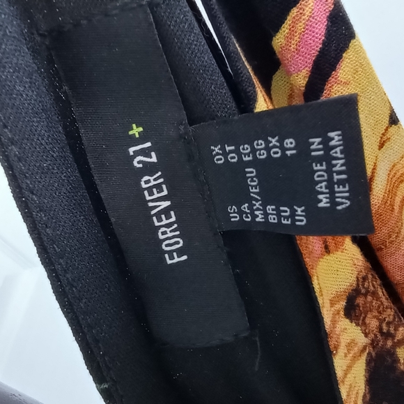 Forever 21 Sunflower Dress - Picture 3 of 3